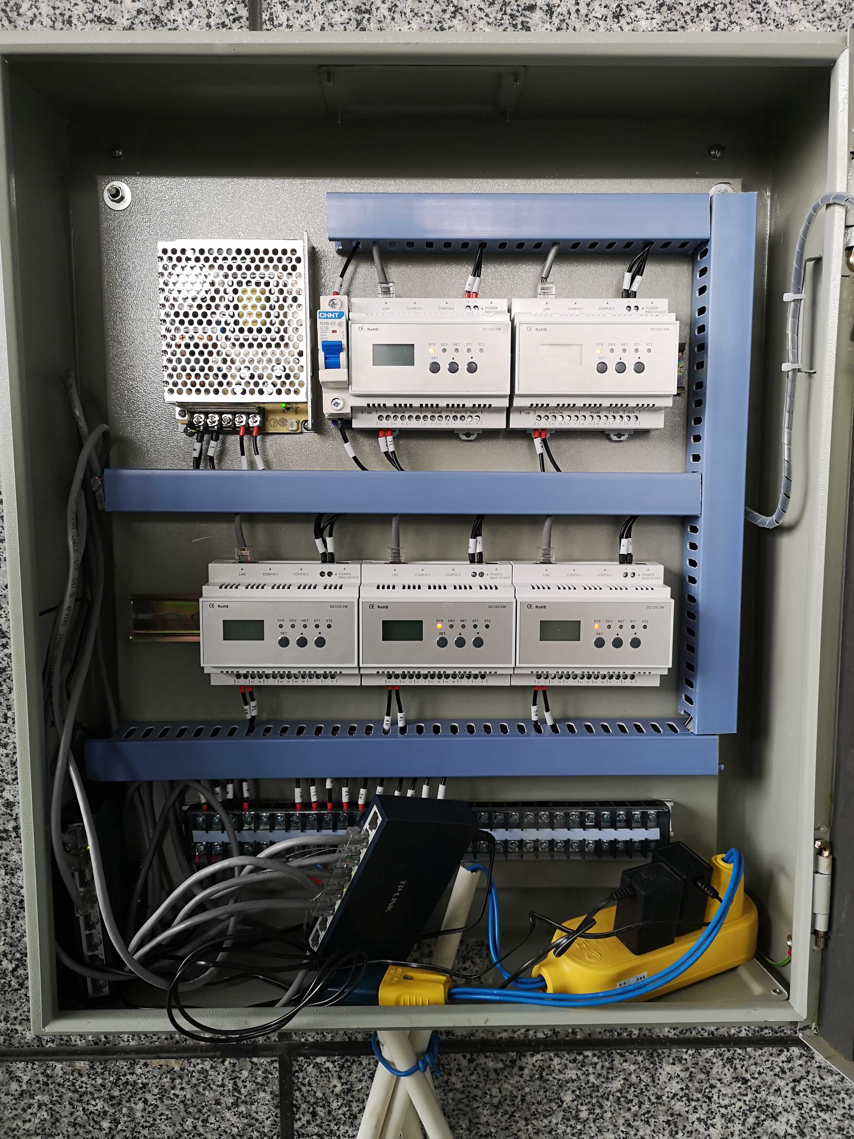 辦公室多聯機遠程控制（博世辦公室空調節(jié)能系統(tǒng)
